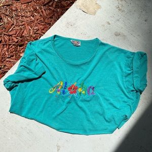 🌺VINTAGE Hawaii cropped tee🌺
